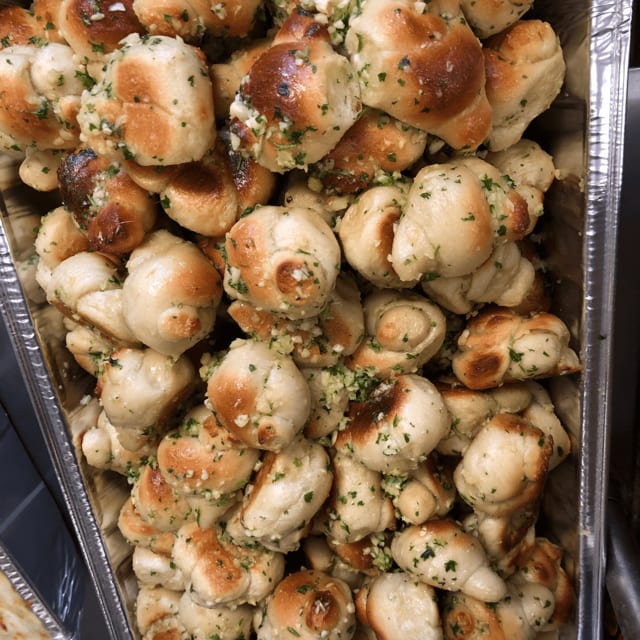 Garlic Knots.